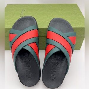 ❌SOLD❌Women's Red Green Striped Slide Rubber Sandals Size 37 (US 7)